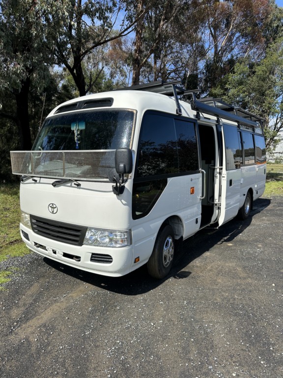 Ozroofracks | Gutter Mount Roof Bars
