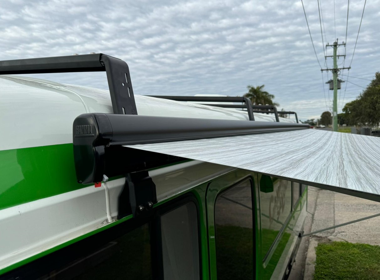 Ozroofracks | Gutter Mount Roof Bars