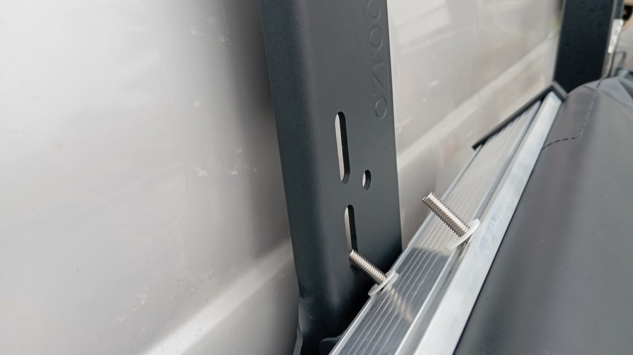 Ozroofracks | Roof Rack For Gutter Mount
